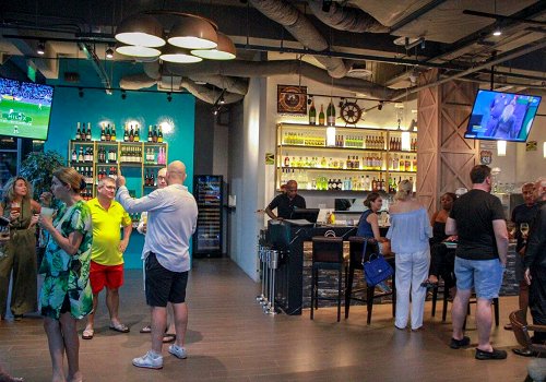 Rock Bar Burger & Steakhouse Gallery Image 3